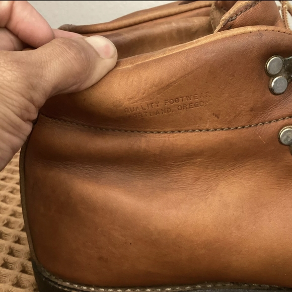 VTG Danner Mountain Light Leather Hiking Boots Mens Sz 11.5 EE WIDE Brown VIBRAM - Picture 10 of 12